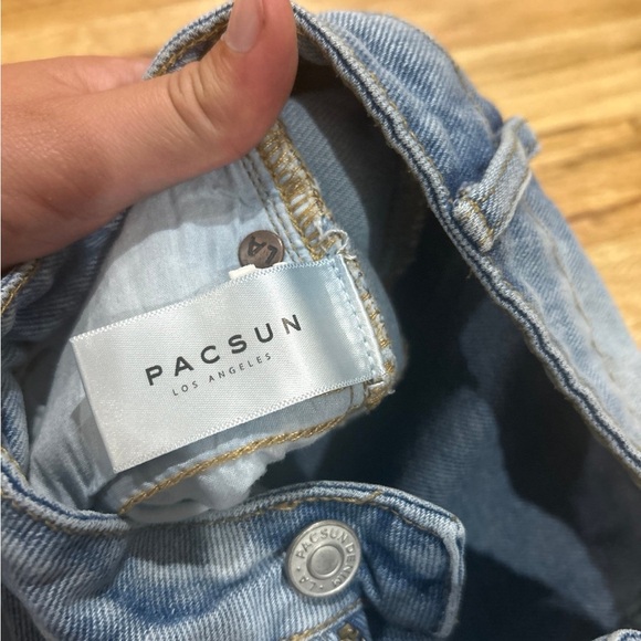 PacSun Mom Jeans Size 32 - Picture 4 of 6